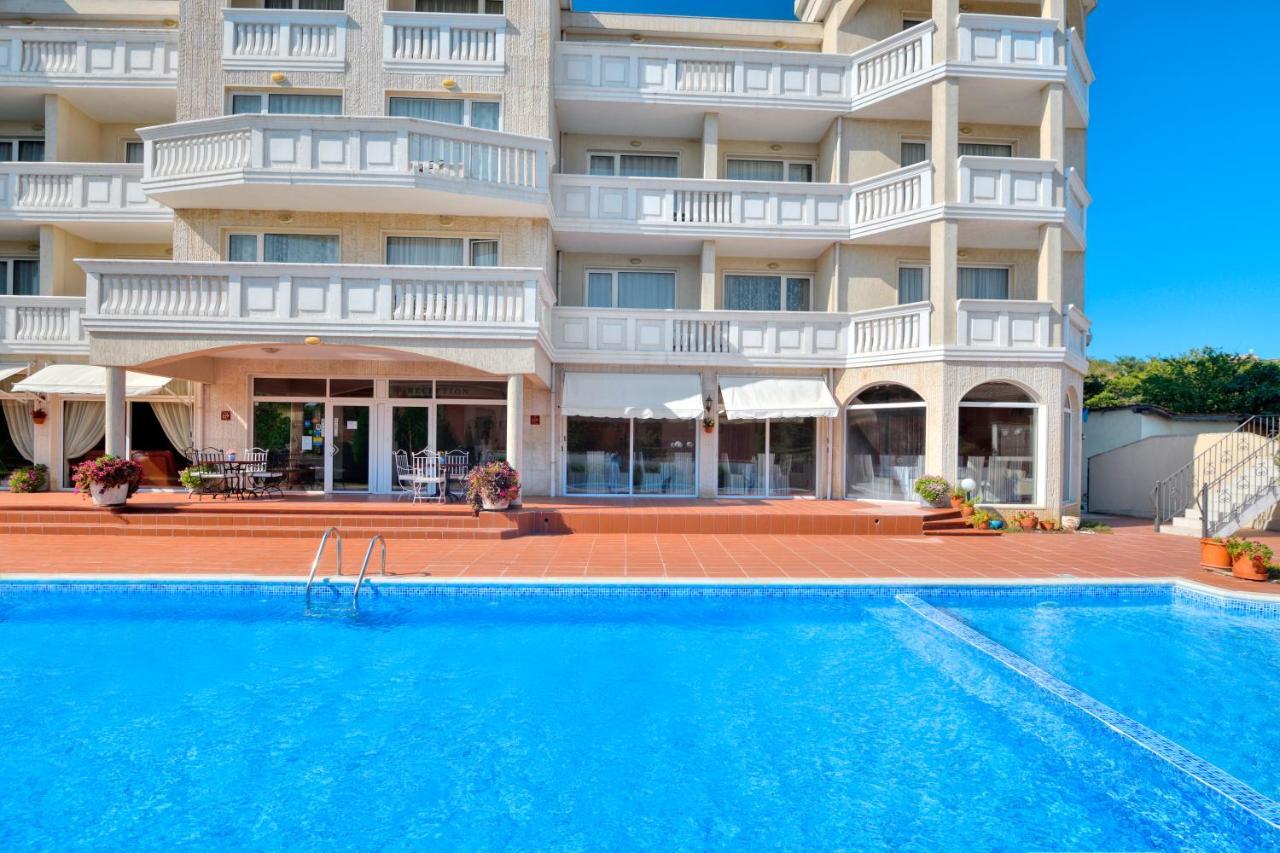 Alekta Hotel Varna Exterior foto